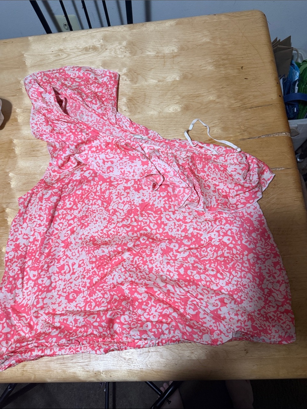 American Eagle Outfitters Pink Floral One-Shoulder Ruffle Camisole